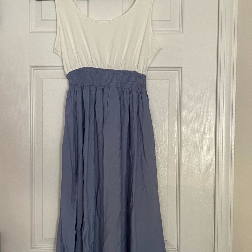 NWT Cupshe Blue & White Ruffled Scoop Neck         A-Line Dress Size XS - Picture 5 of 8
